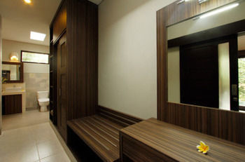 Griya Shanti Villas & Spa Ubud  Exterior photo